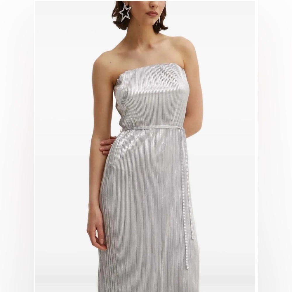 Elegant Metallic Maxi Dress - perfect for NYE!